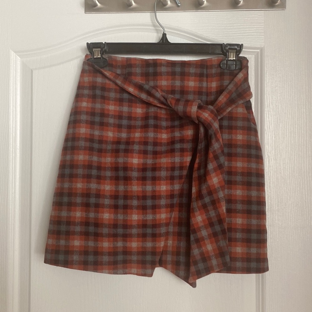 Aritzia Wilfred Tie Front Skirt Red Plaid Asymmetrical Mini Skirt